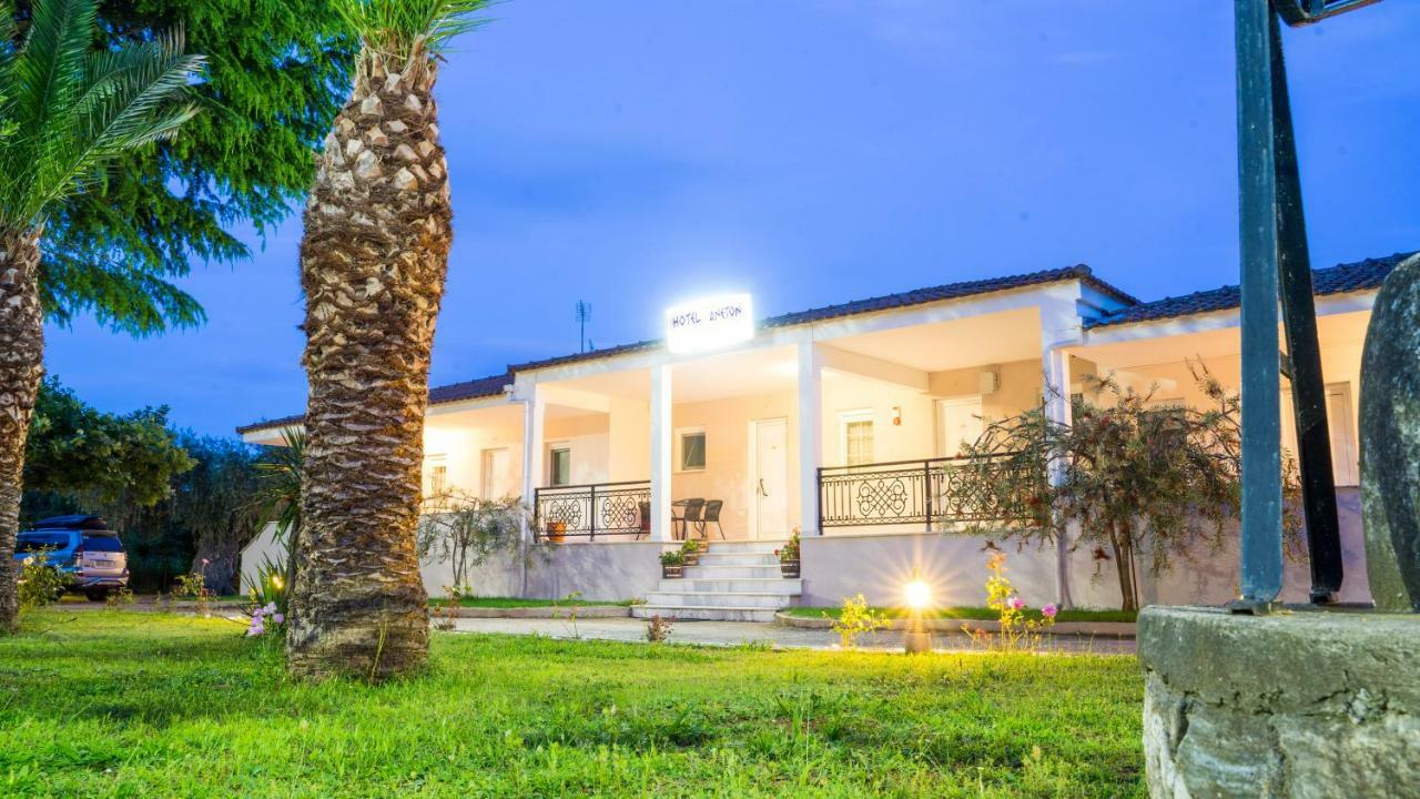 Aneton Aparthotel Chrysi Ammoudia Bagian luar foto
